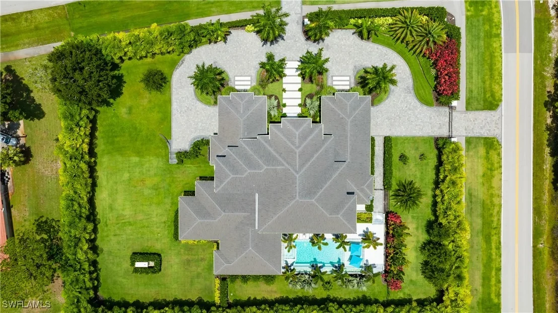 Photo of 882 CASSENA Road
