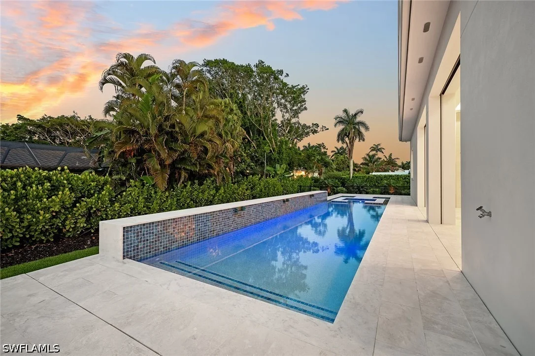 Photo of 623 Park Shore Drive
