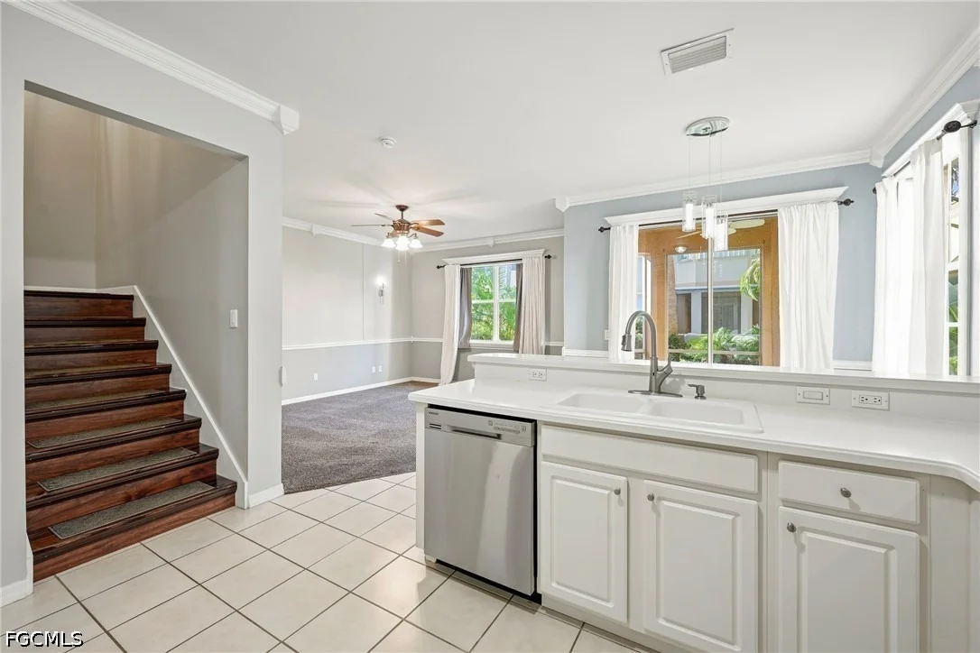 Photo of Unit 4 at 9724 Foxhall Way
