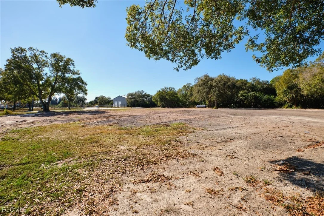 Photo of 400 S Industrial Loop