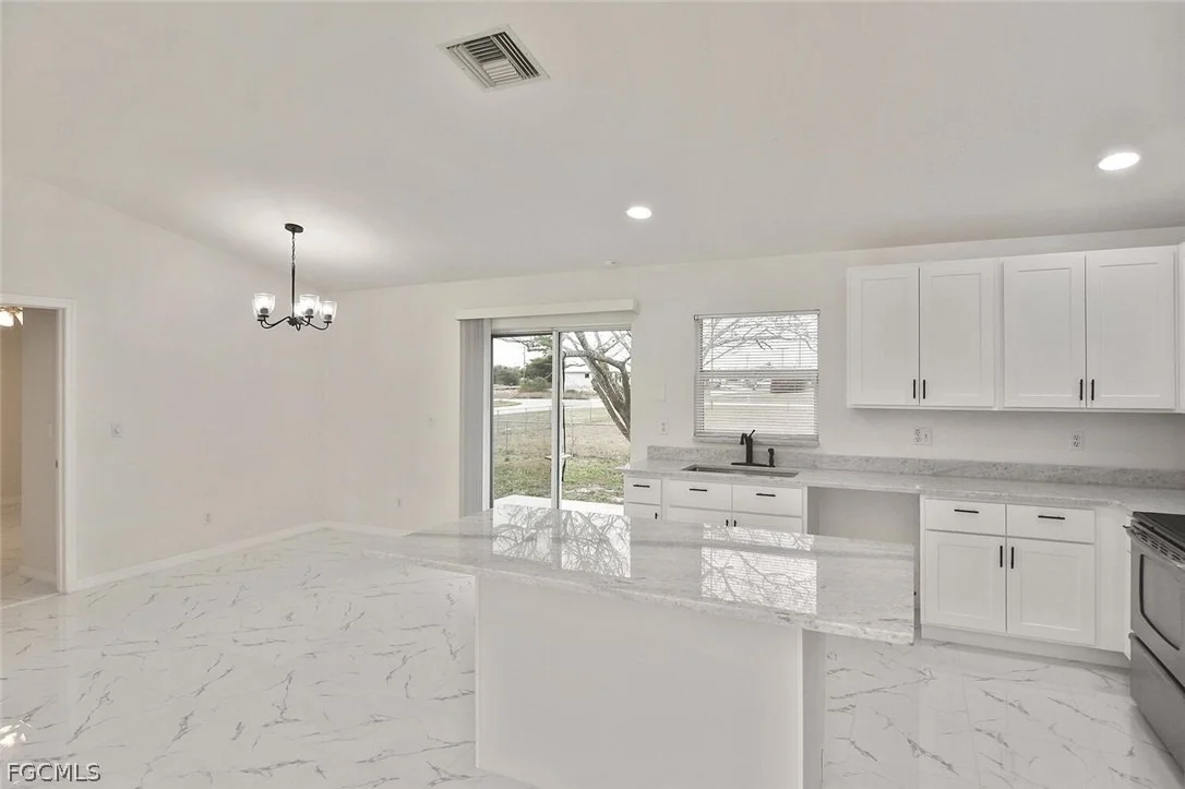 Photo of 530 Peerless Circle