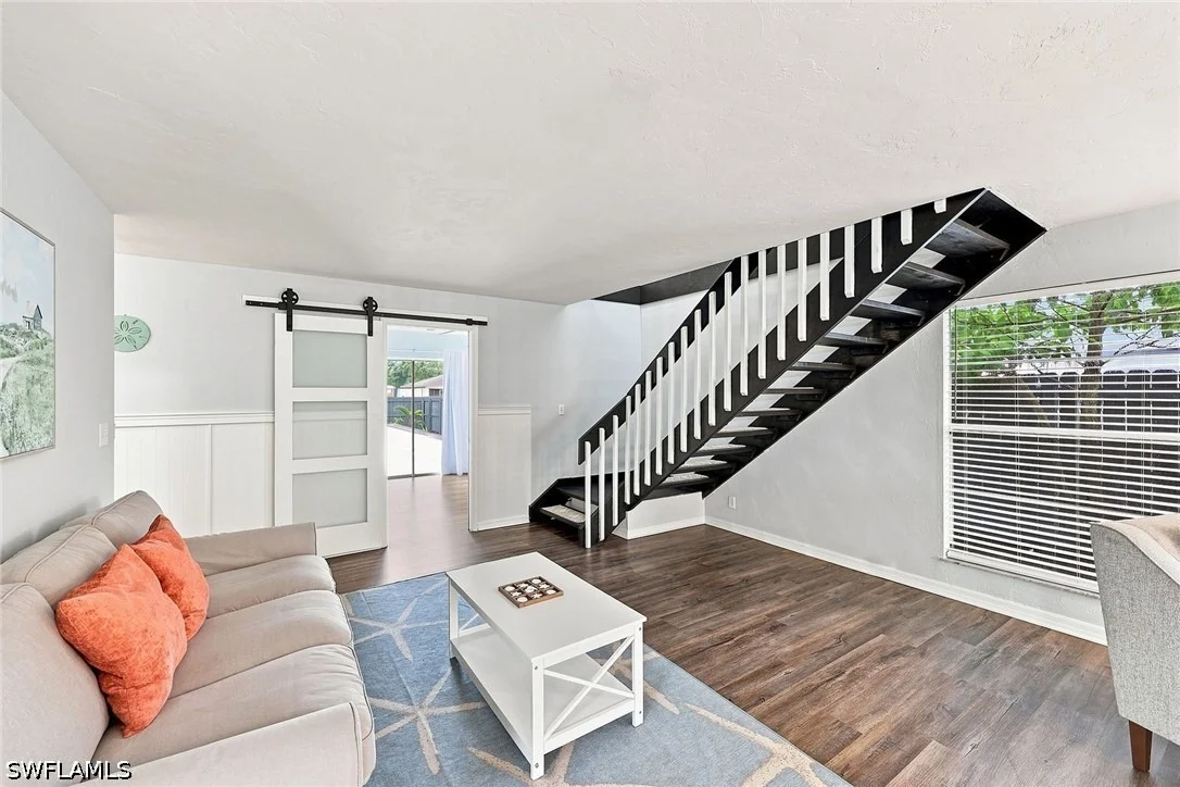 Photo of 862 97th Avenue N