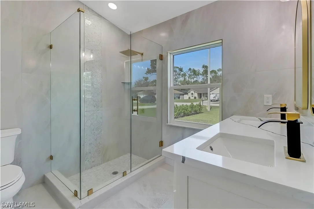 Photo of 270 Madison Drive