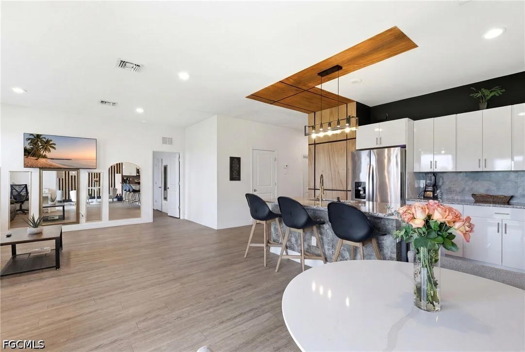 Photo of 9049 Green Circle