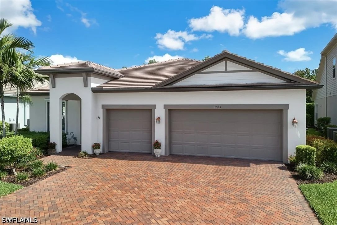 Photo of 3865 Helmsman Drive