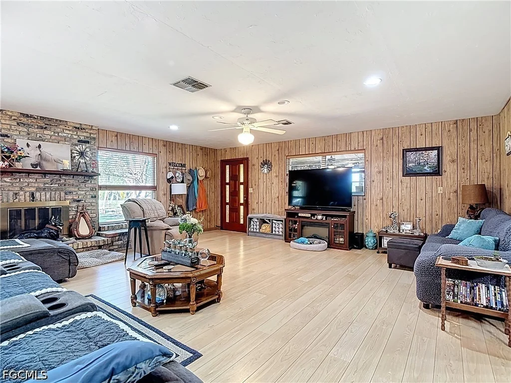 Photo of 4419 Loblolly Bay Road