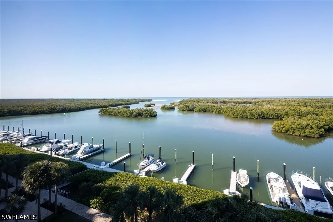 Photo of Unit B703 at 435 Dockside Drive