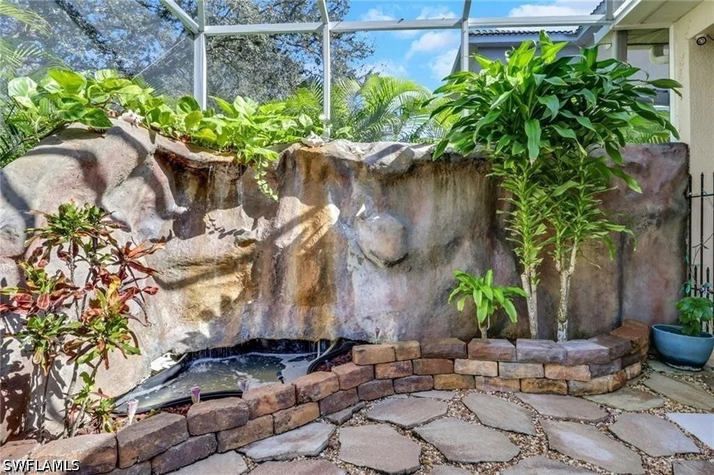 Photo of 12506 IVORY STONE Loop