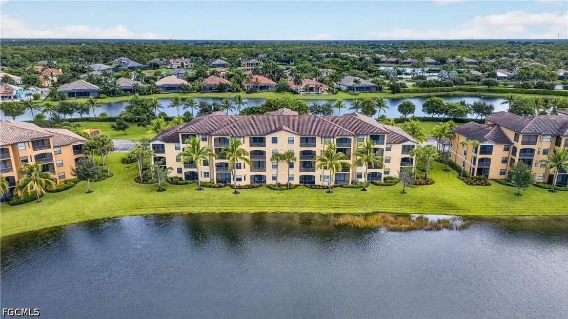 Photo of Unit 433 at 9727 Acqua Court