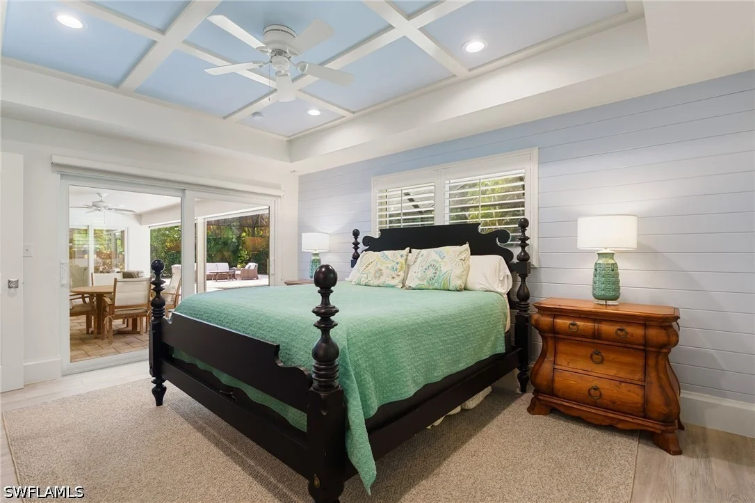 Photo of 571 Neapolitan Lane