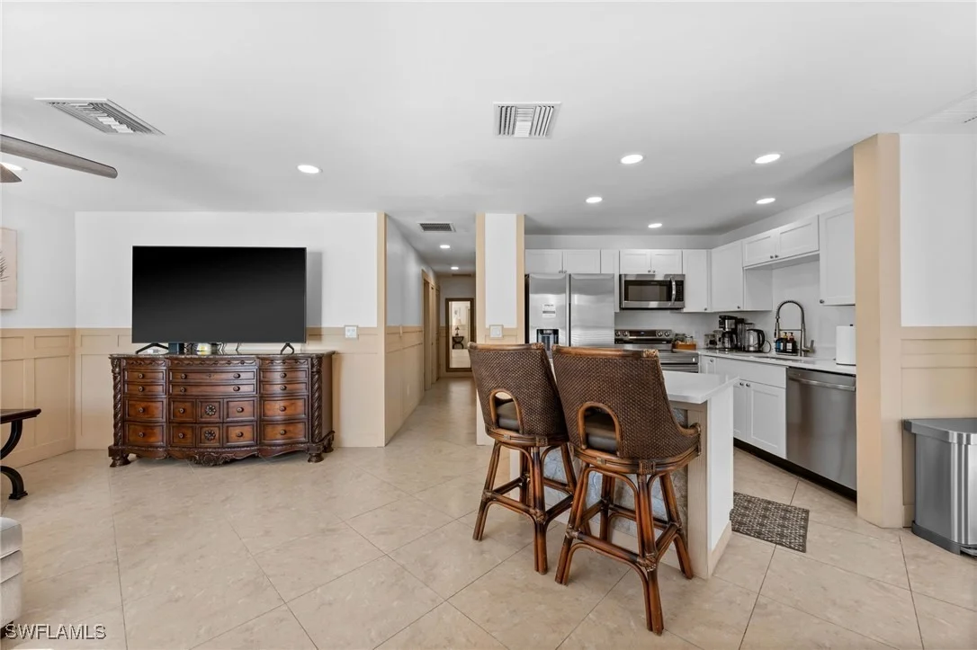 Photo of 723 Park Avenue