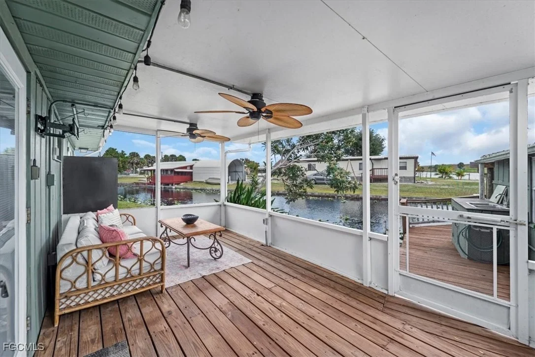 Photo of 1083 Sunset Strip