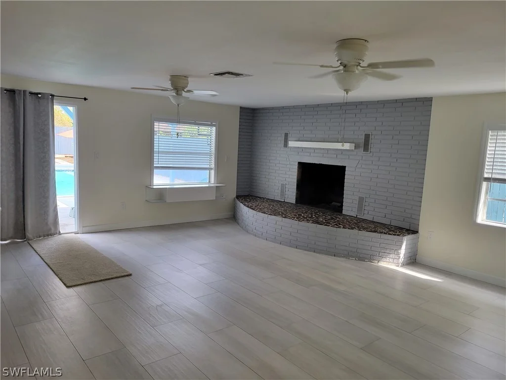 Photo of 2662 Mangrove Street