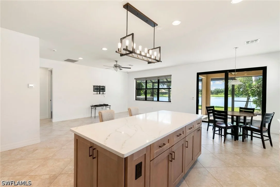 Photo of 6236 Victory Drive