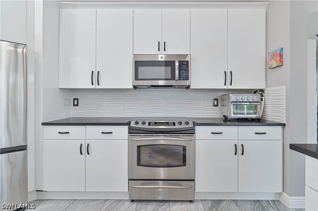 Photo of 9057 Whitfield Drive