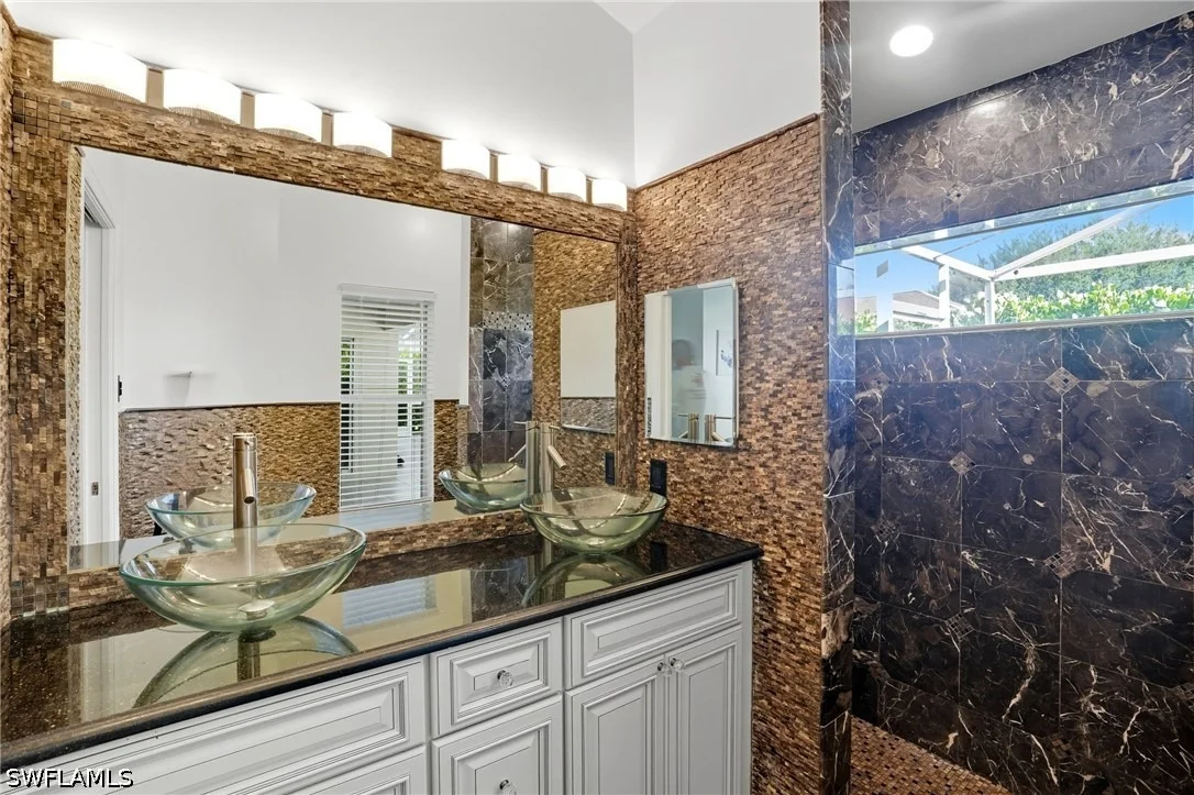 Photo of 3690 Bali Lane
