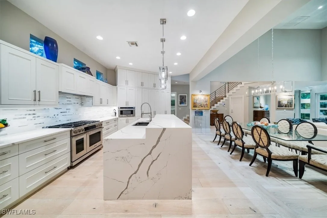 Photo of 367 5th Avenue N