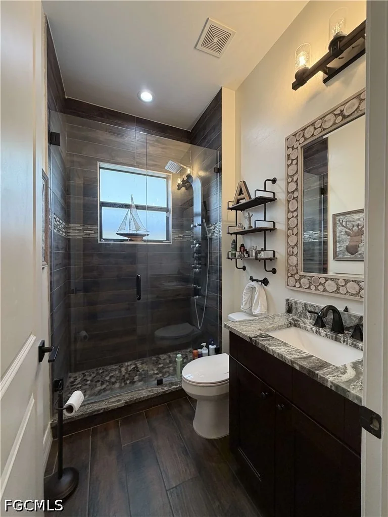 Photo of 190 2nd Street SE