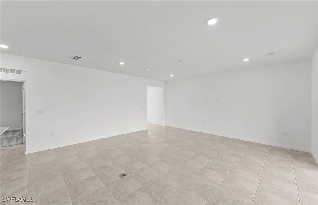 Photo of 44123 Kelly Drive