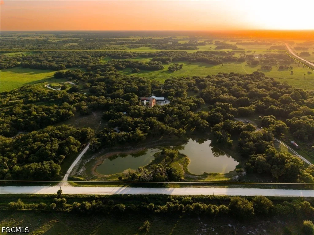 Photo of 21405 Dooley Grade Road