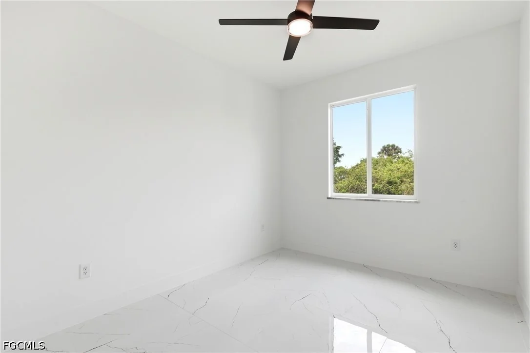 Photo of 3004 Iris Circle
