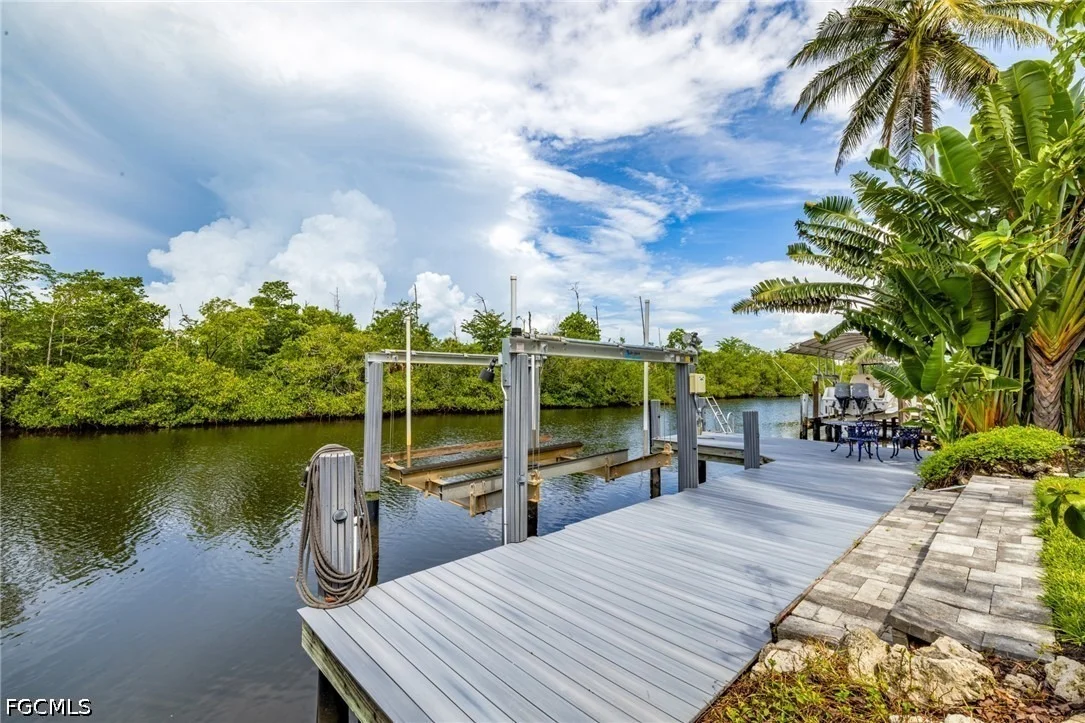 Photo of 1495 Gordon River Lane