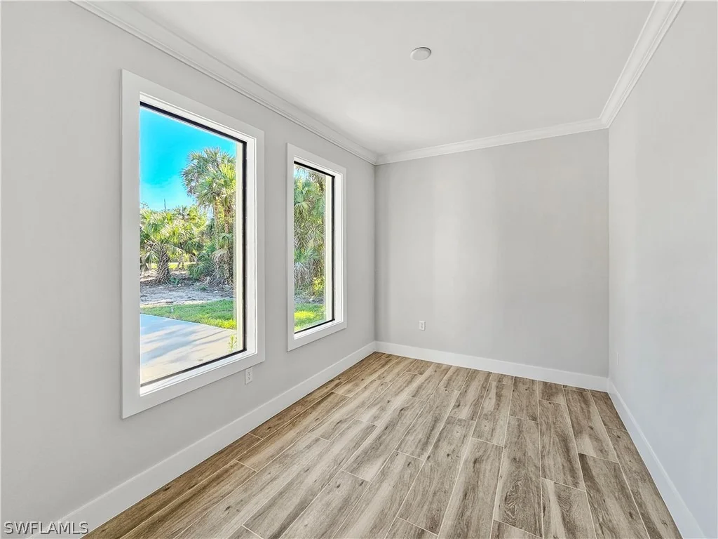 Photo of 2997 28th Avenue SE