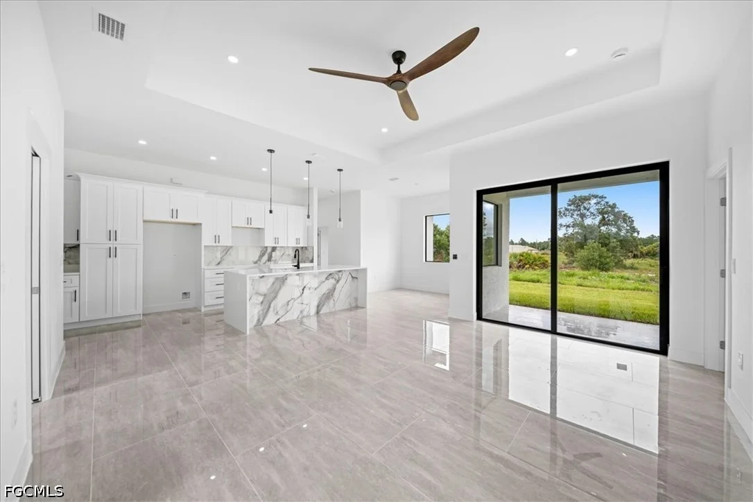 Photo of 3371 Meadow Road