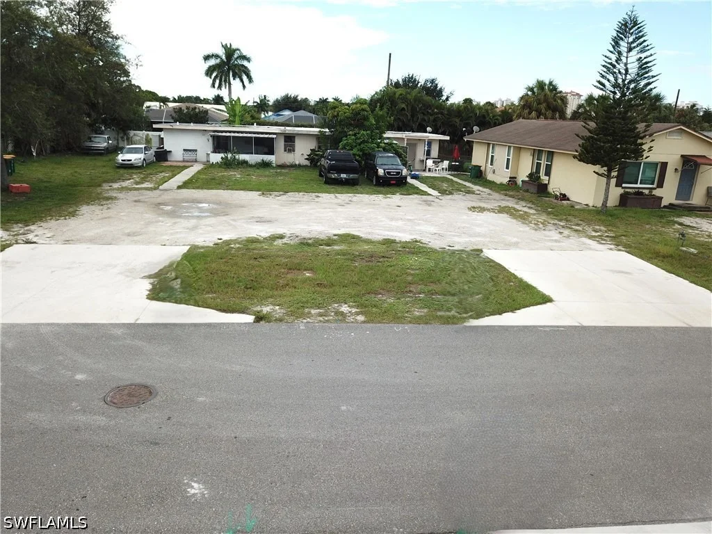 Photo of 618 99th Avenue N
