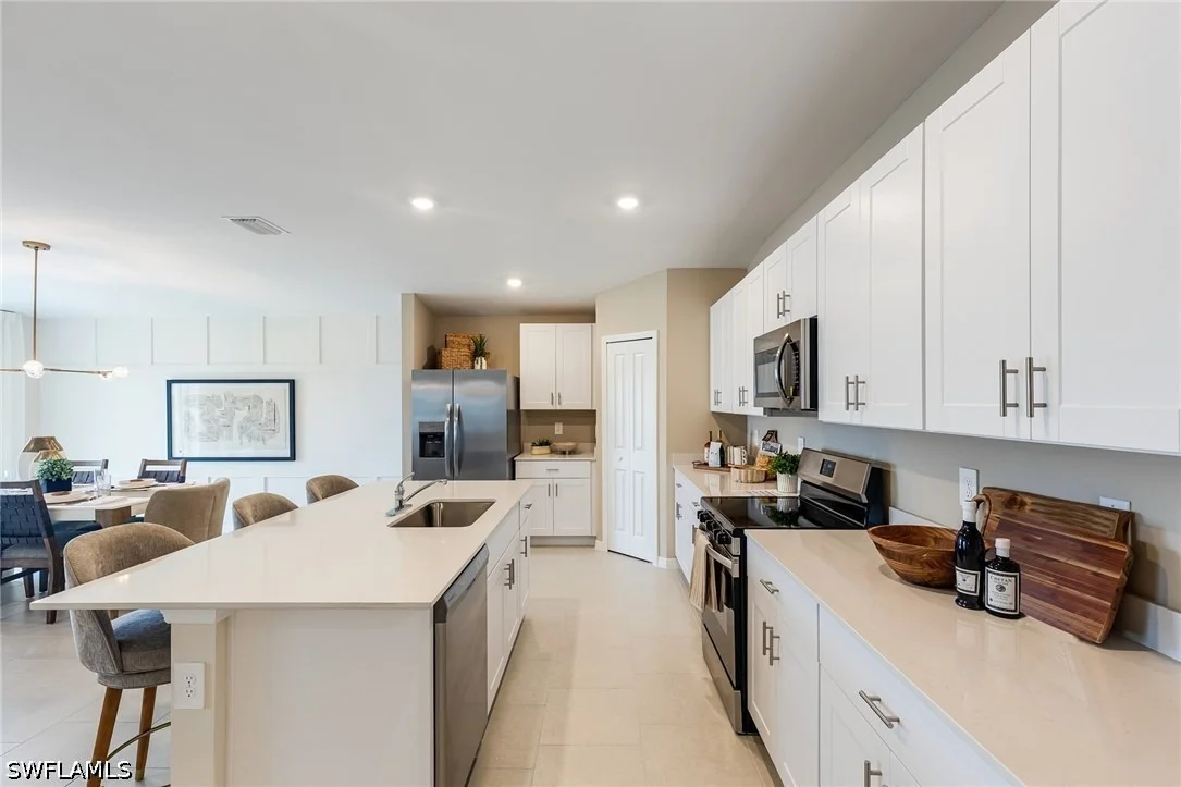 Photo of 322 Marabou Drive