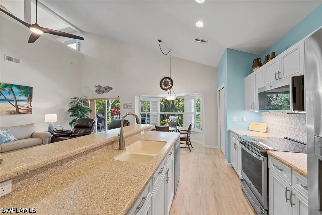 Photo of 11545 Woodmount Lane