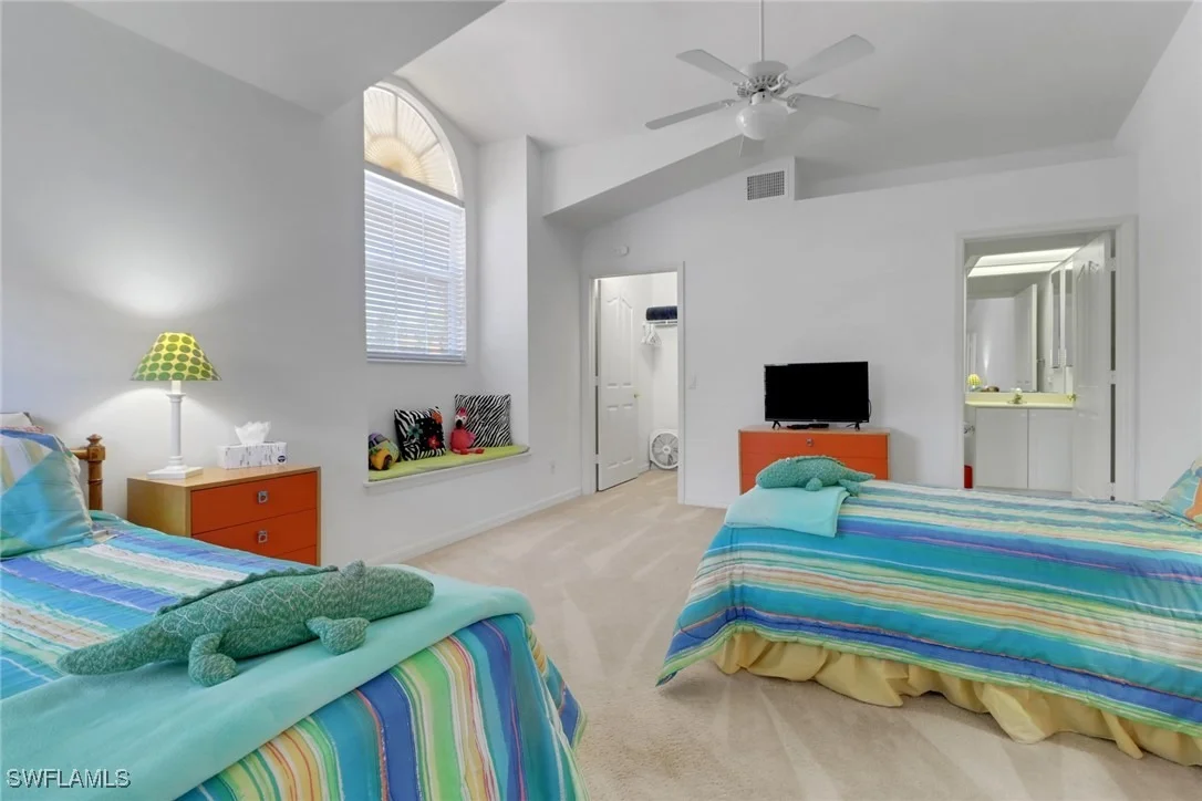 Photo of Unit 203 at 6180 Reserve Circle