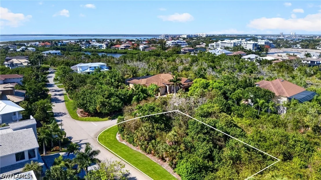 Photo of 707 Waterside Drive
