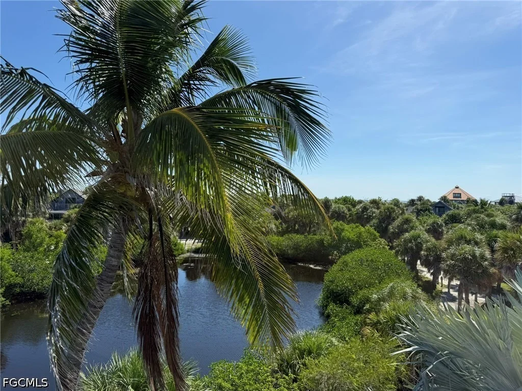 Photo of 4486 Hammock Court