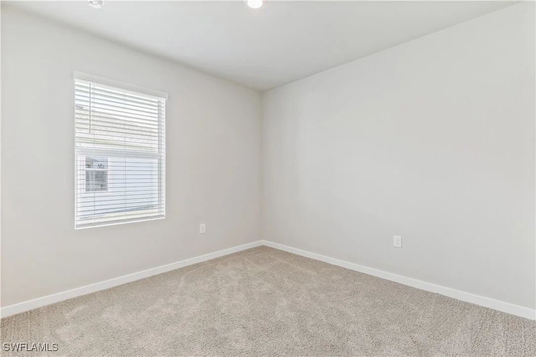 Photo of 17770 SHADE TREE Loop
