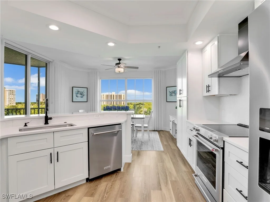 Photo of Unit 403 at 325 Dunes Boulevard