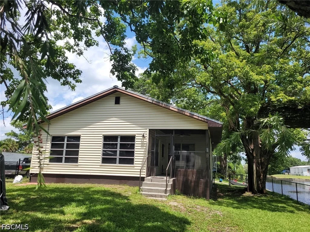 Photo of 1104 Gulf Street