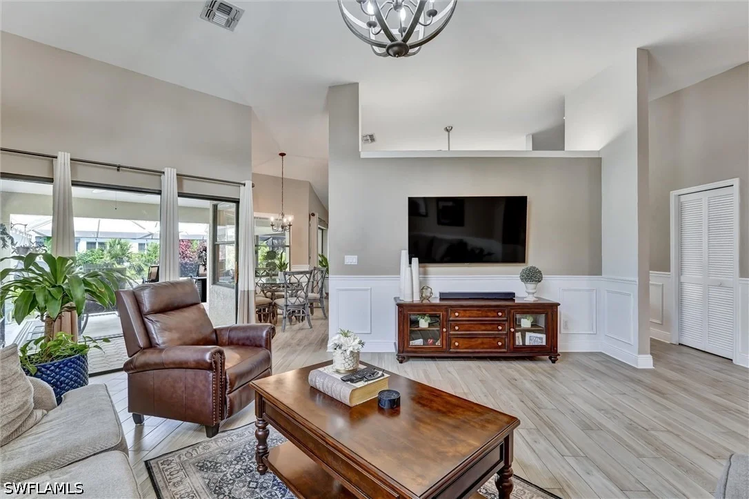Photo of 453 Countryside Drive