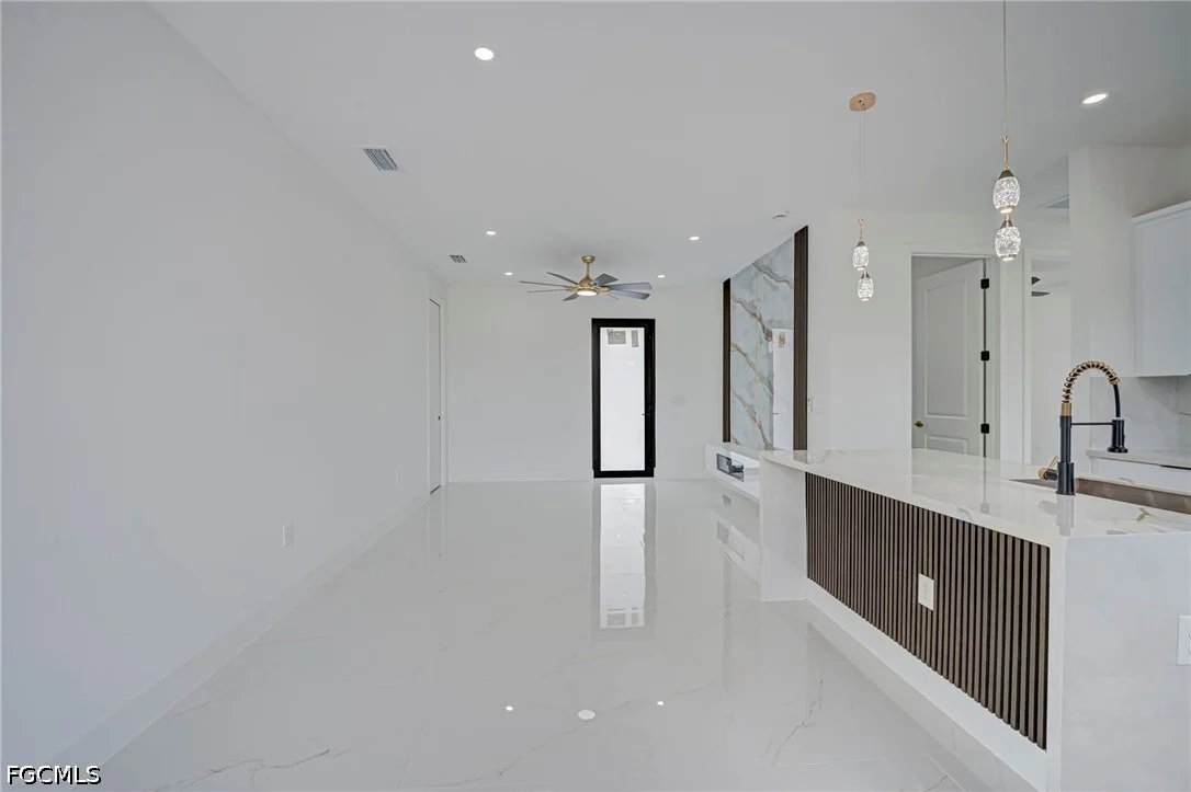 Photo of 1002 Pine Avenue