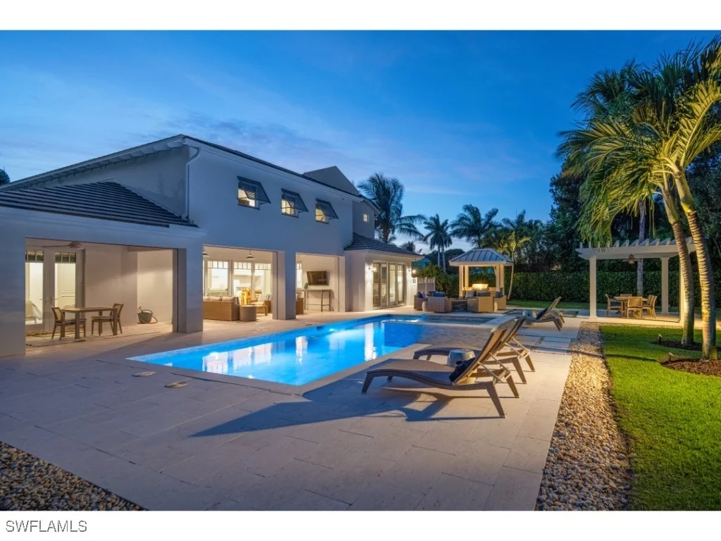 Photo of 4042 Old Trail Way