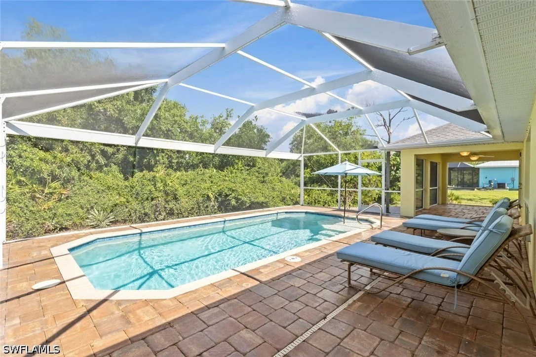 Photo of 11693 OAKLAND Drive