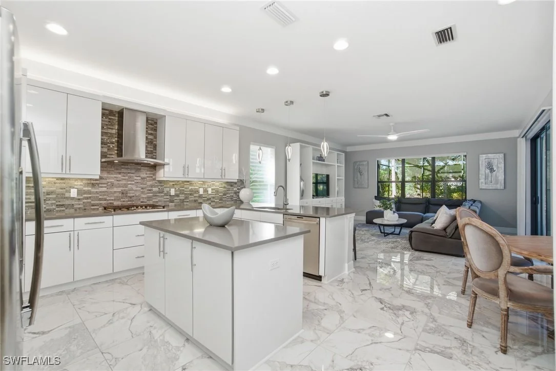 Photo of 4654 Kensington Circle