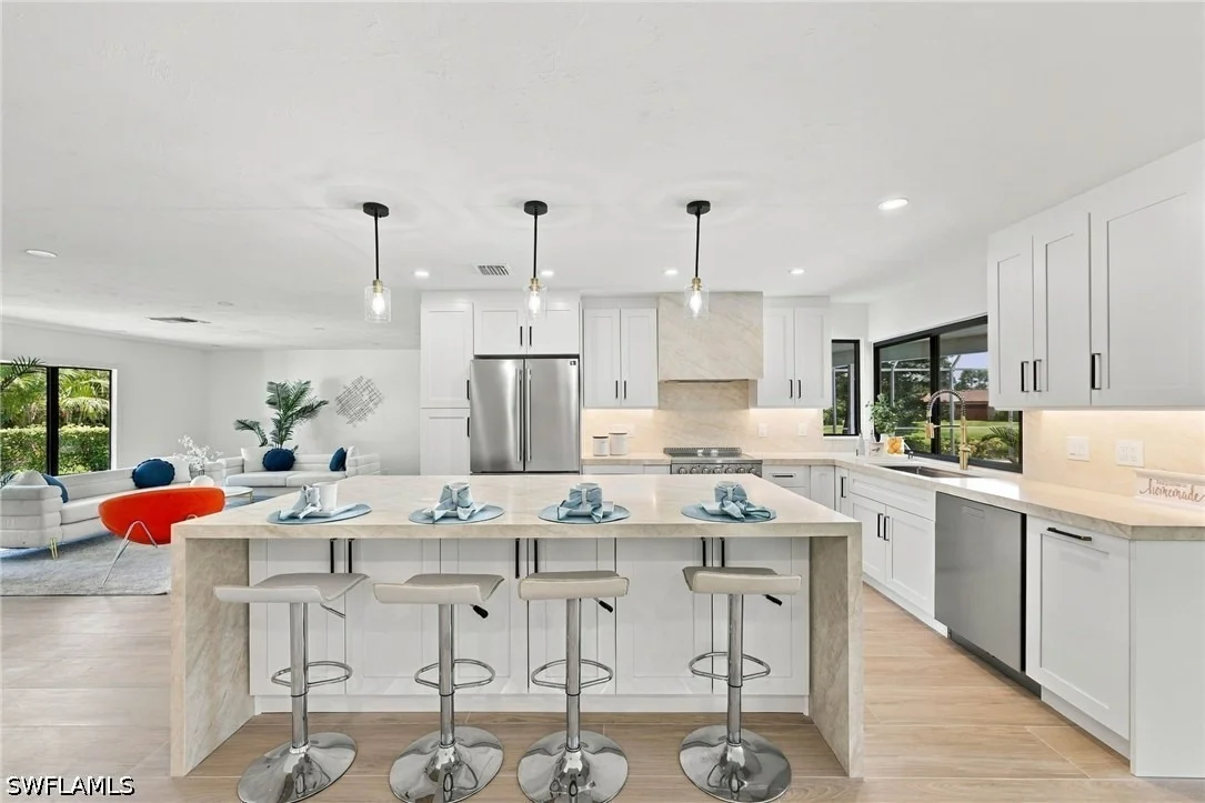 Photo of 2353 Abbey Court
