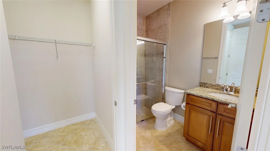 Photo of 6252 Victory Drive