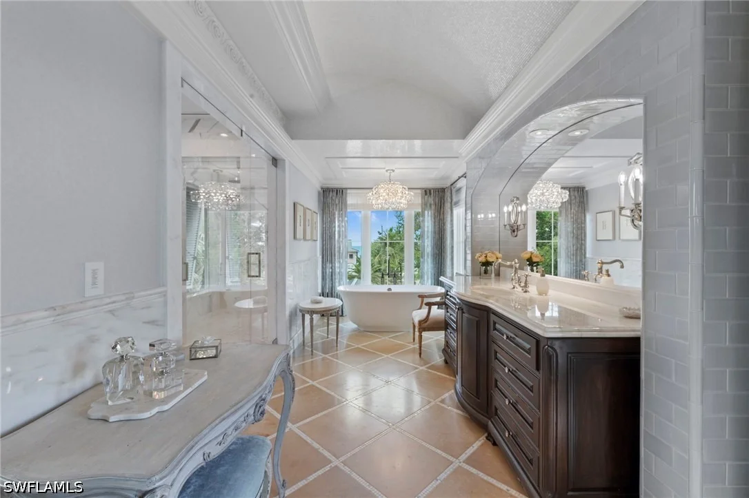 Photo of 3675 Gordon Drive