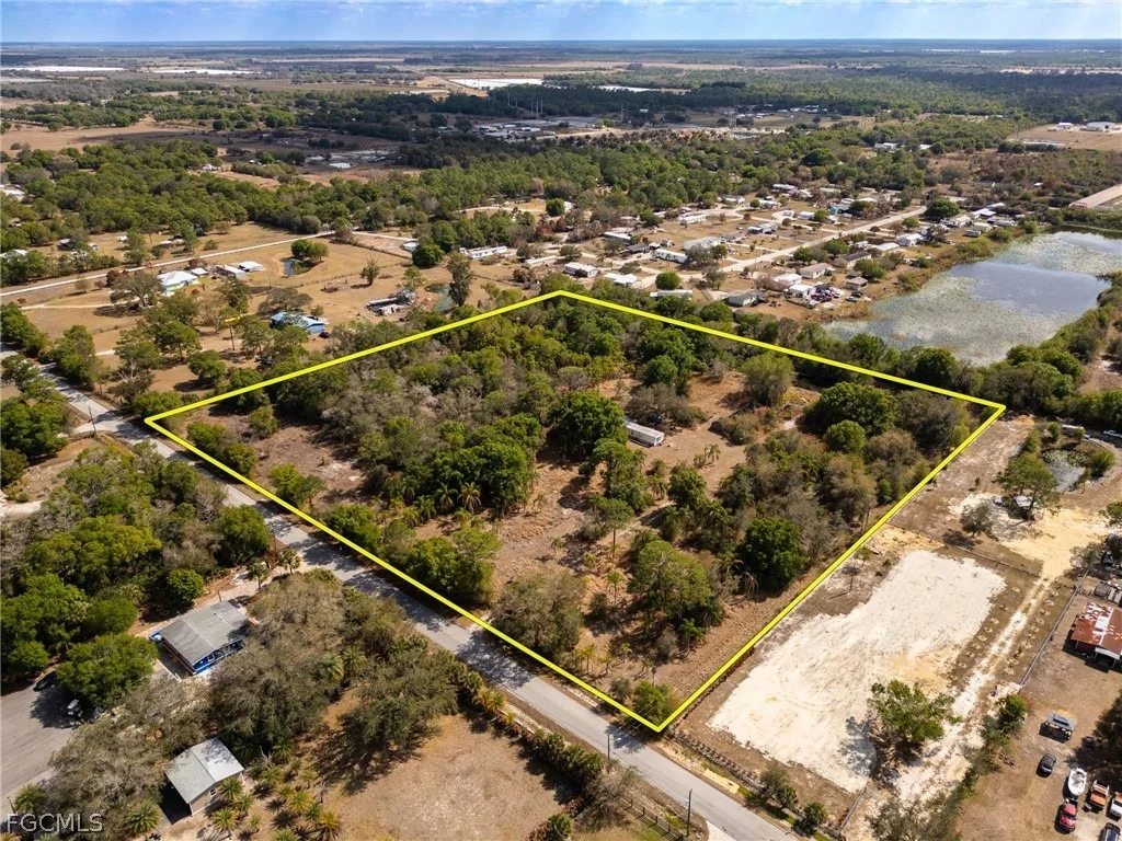 Photo of 535 Evans Road