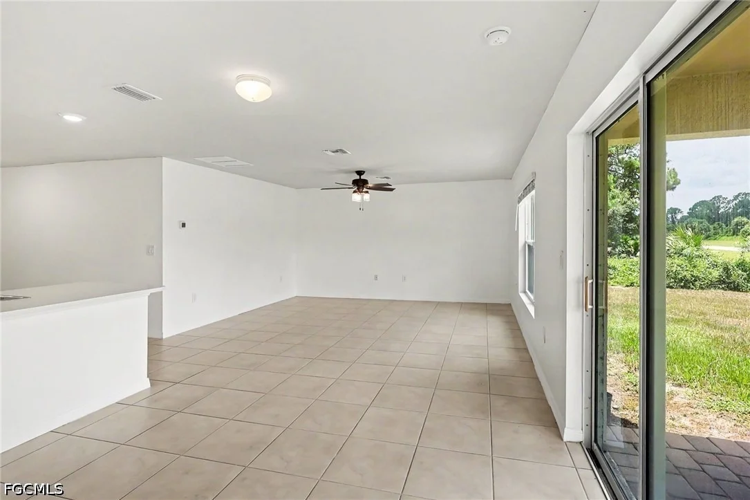 Photo of 5003 Pine Tree Lane