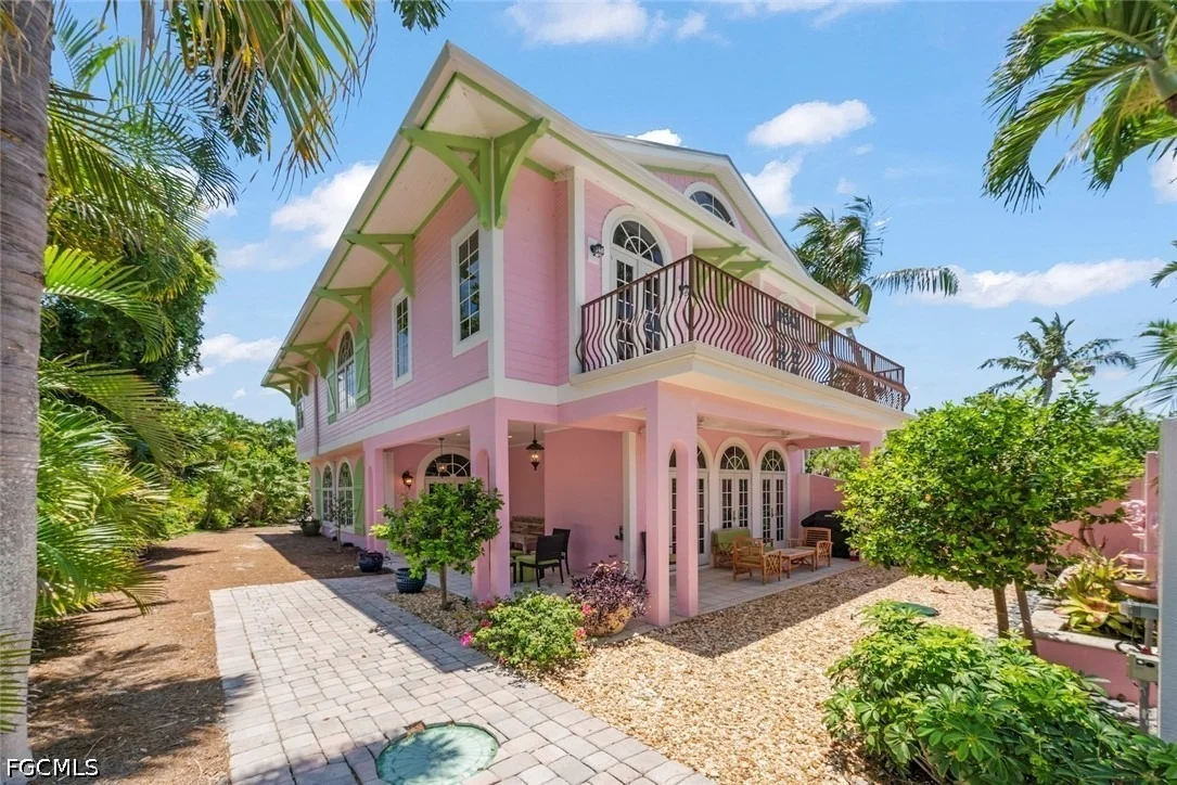 Photo of 16785 Captiva Drive