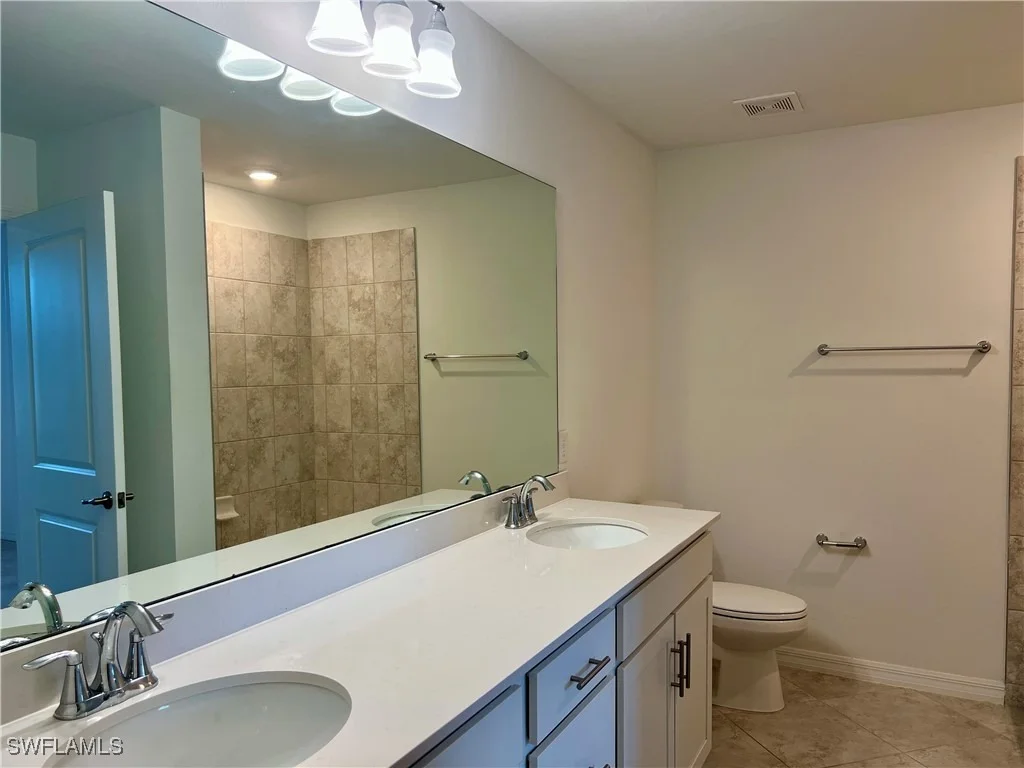 Photo of Unit 4718 at 5835 Double Eagle Circle