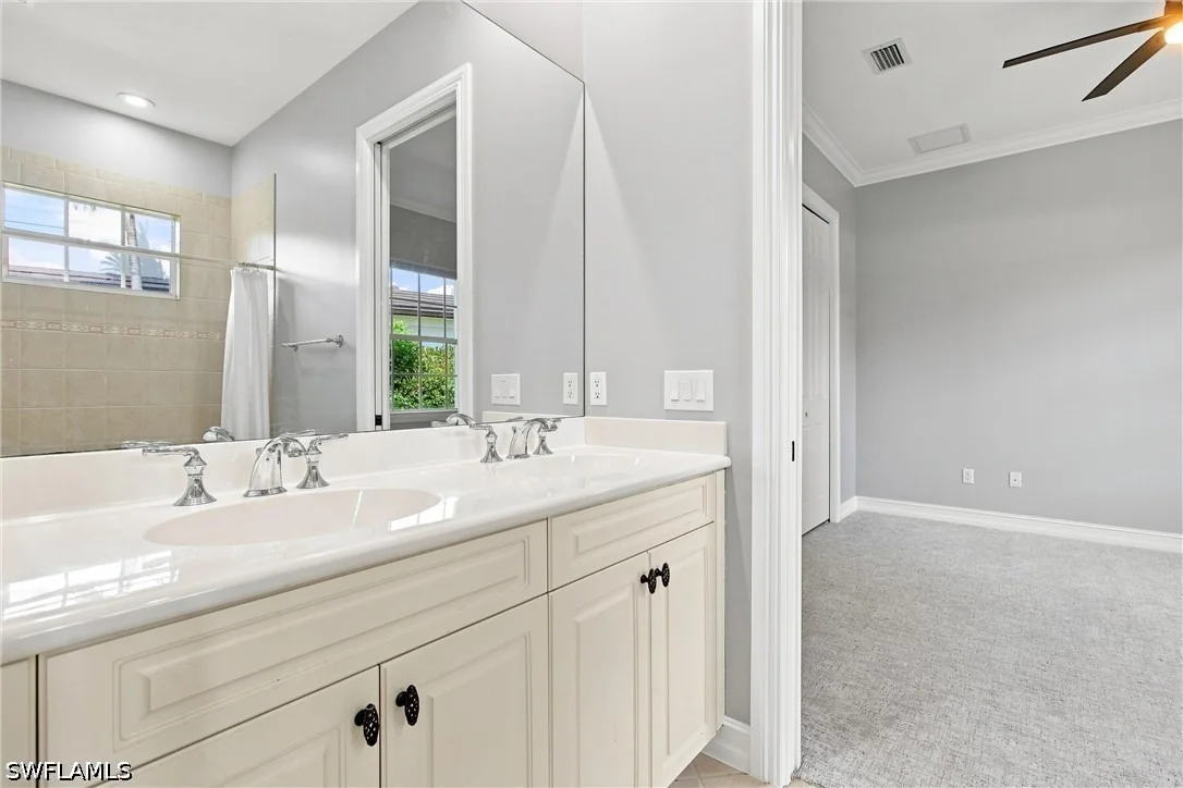 Photo of 5120 Post Oak Lane